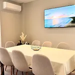 The Beacon - Cosy & Comfort