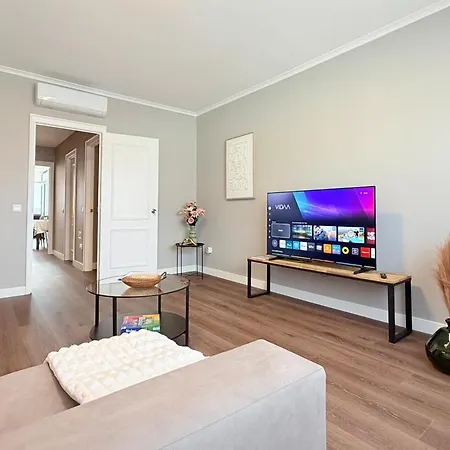 Lägenhet The Beacon - Cosy & Comfort Ponta Delgada