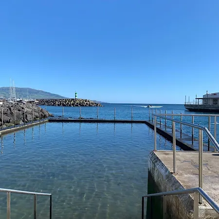 Lägenhet The Beacon - Cosy & Comfort Ponta Delgada