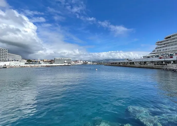 The Beacon - Cosy & Comfort Ponta Delgada